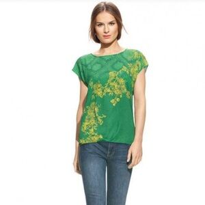 Cabi Women’s ‘Green with Envy’ floral cap sleeve pullover blouse XS
